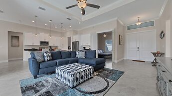 13305 Longville Avenue