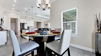 13305 Longville Avenue