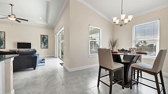 13305 Longville Avenue