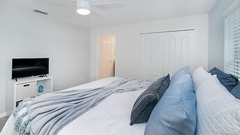 8859 Candy Palm Road