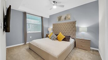 3111 Paradox Circle Unit 202