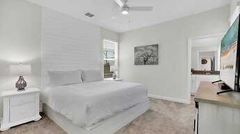 670 Whistling Straits Blvd