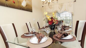 3043 Beach Palm Avenue