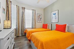 2774 Almaton Loop Unit 403