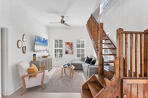 307 Taylor Street Unit b