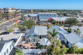 307 Taylor Street Unit b