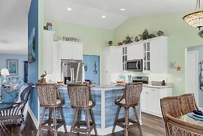 15736 Lakeland Circle