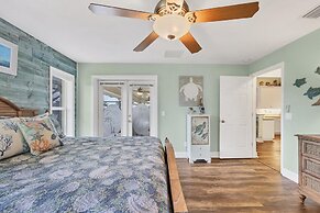 15736 Lakeland Circle