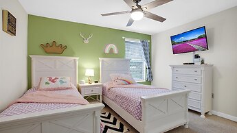 5428 Solterra Circle