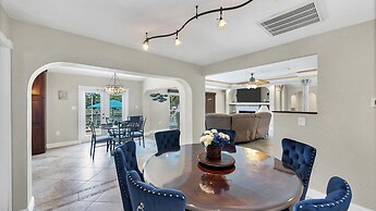 945 Santa Brigida Court