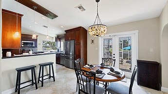 945 Santa Brigida Court