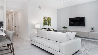 3180 Paradox Circle Unit 303