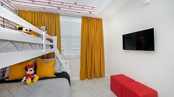 3180 Paradox Circle Unit 303