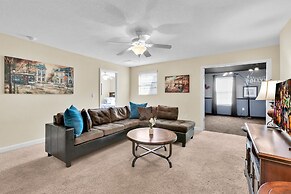 1466 Myrtlewood Street