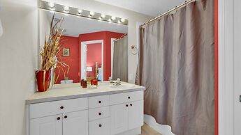 2326 Silver Palm Drive