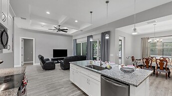 22089 Deborah Avenue