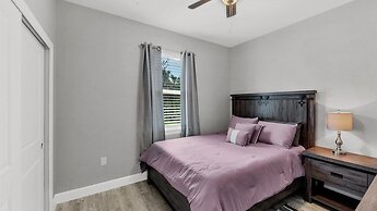 22089 Deborah Avenue