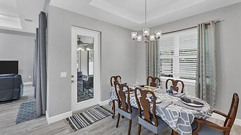 22089 Deborah Avenue