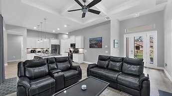 22089 Deborah Avenue