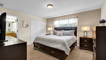 3081 Beach Palm Avenue