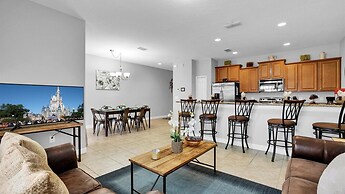 3081 Beach Palm Avenue