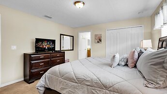 3081 Beach Palm Avenue