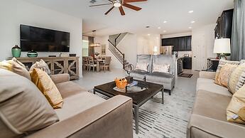 1871 Sawyer Palm Place