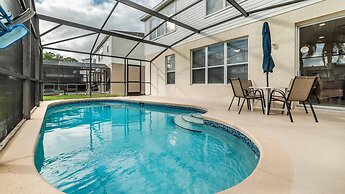 8008 King Palm Circle