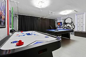 2638 Dinville Street