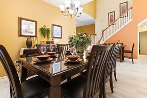 2638 Dinville Street