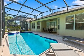 2638 Dinville Street