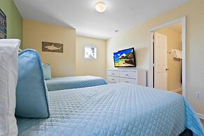 2638 Dinville Street