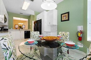 2638 Dinville Street