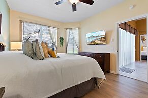 2638 Dinville Street