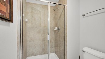 8975 Majesty Palm Road