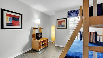 8975 Majesty Palm Road