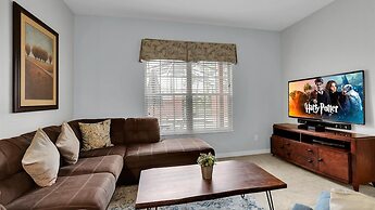 8975 Majesty Palm Road