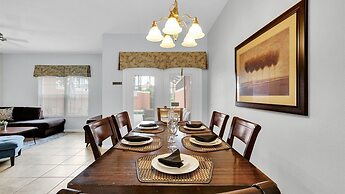 8975 Majesty Palm Road