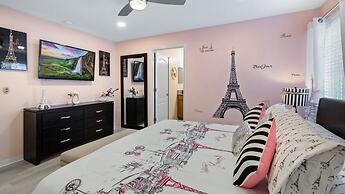 8949 Candy Palm Road