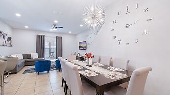 8949 Candy Palm Road