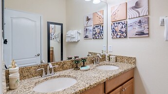 8949 Candy Palm Road