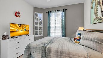 2302 Butterfly Palm way Unit 203