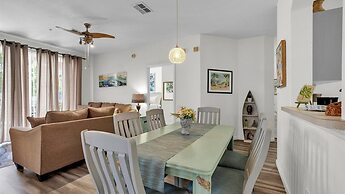 2302 Butterfly Palm way Unit 203