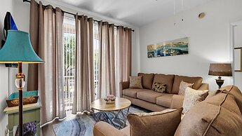 2302 Butterfly Palm way Unit 203