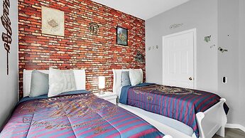 2216 Wyndham Palms way