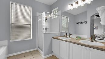 2216 Wyndham Palms way