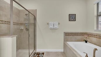 1434 Rolling Fairway dr