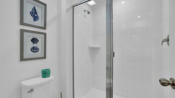 8960 Hilton Ridge Avenue