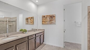 8960 Hilton Ridge Avenue