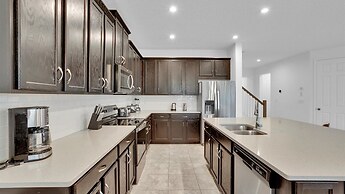 8960 Hilton Ridge Avenue